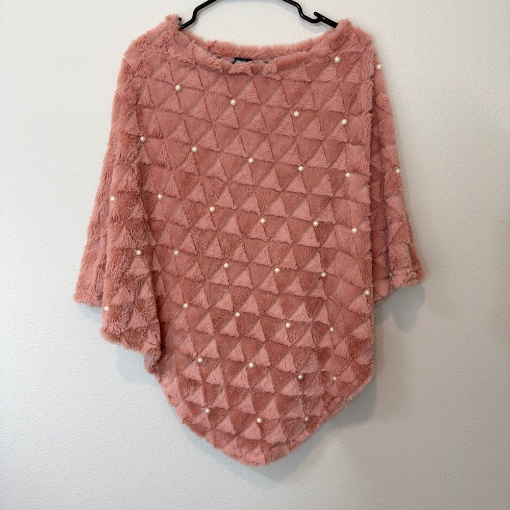 LVS Collections Faux Fur Poncho Women One Size Rose Pink Excellent Pearl Detail